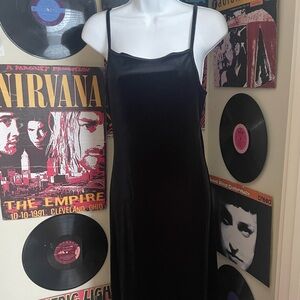 Jump Apparel Co. 90's black corduroy maxi formal dress size 5/6